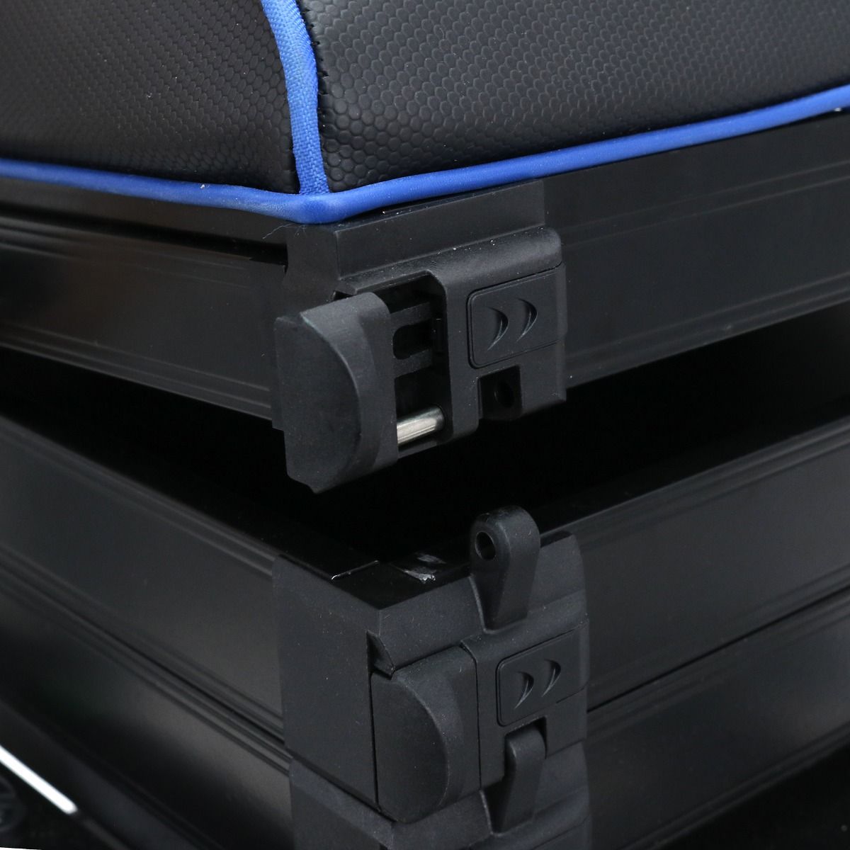 Scaun modular Formax Elegance Feeder Pro Worldchamp Seatbox